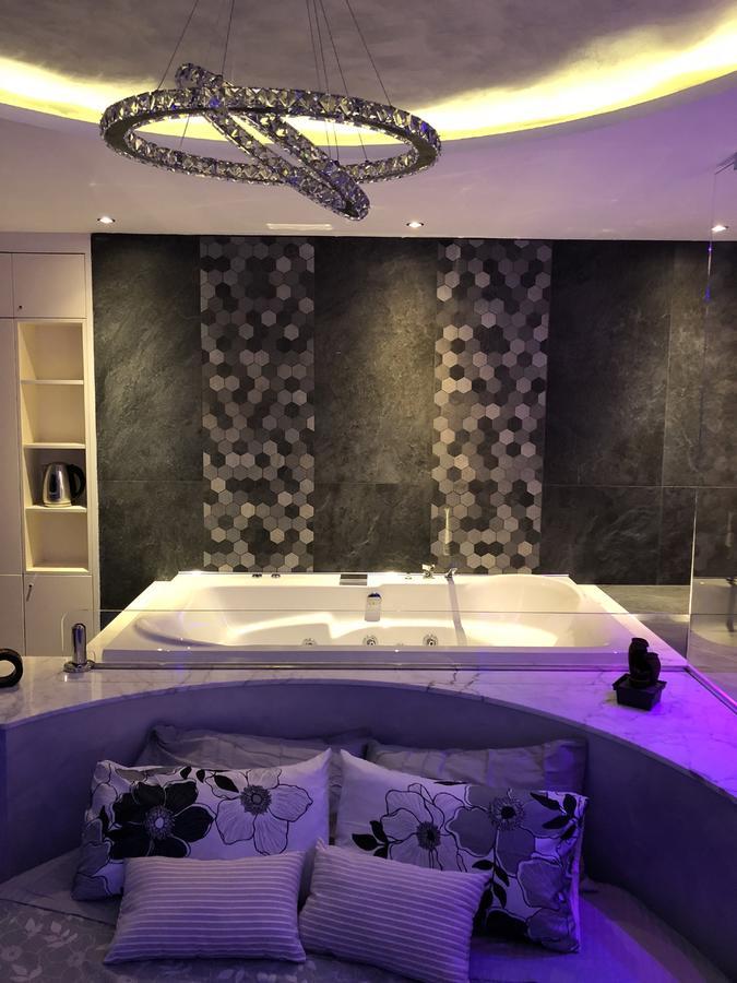 Assisi Luxury Spa Suite Екстериор снимка